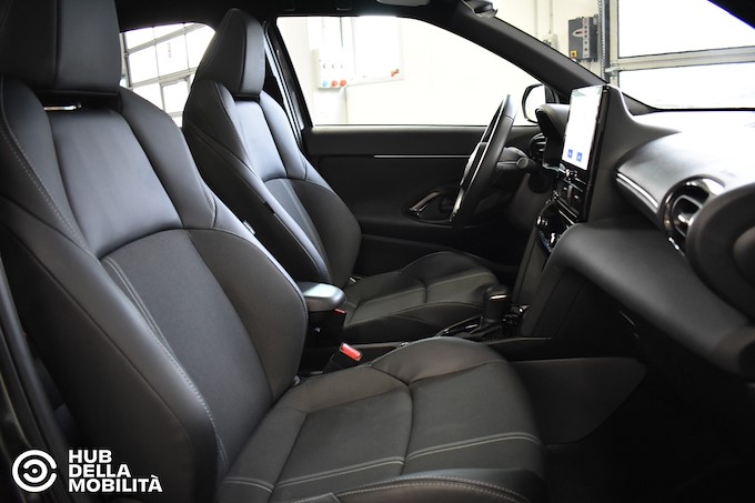 TOYOTA Yaris Cross 1.5 Hybrid 130 CV 5p. E-CVT AWD-i Lounge
